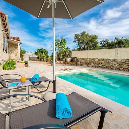 Villa Labovitsa Vlachopoulatika Ngoại thất bức ảnh