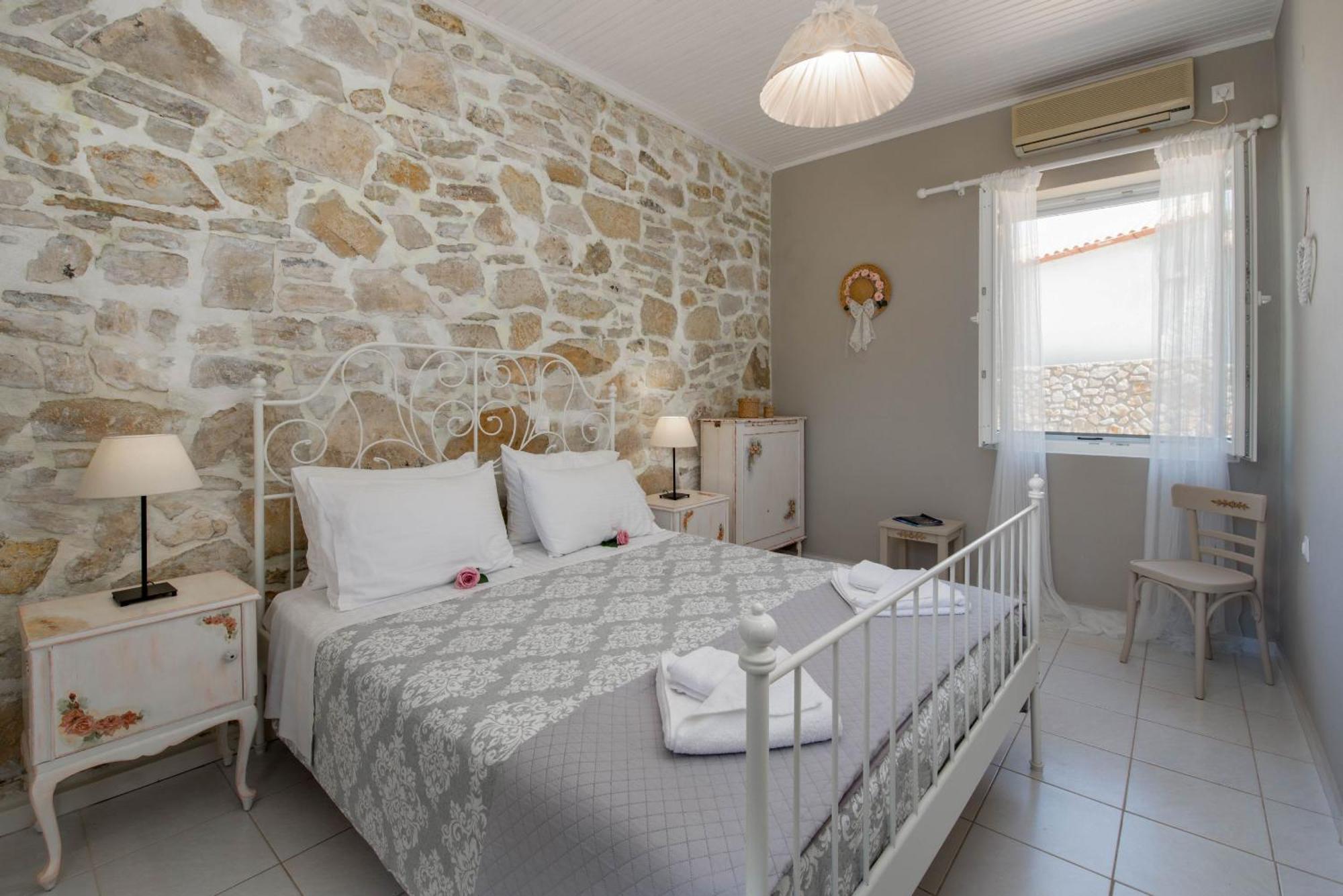 Villa Labovitsa Vlachopoulatika Ngoại thất bức ảnh