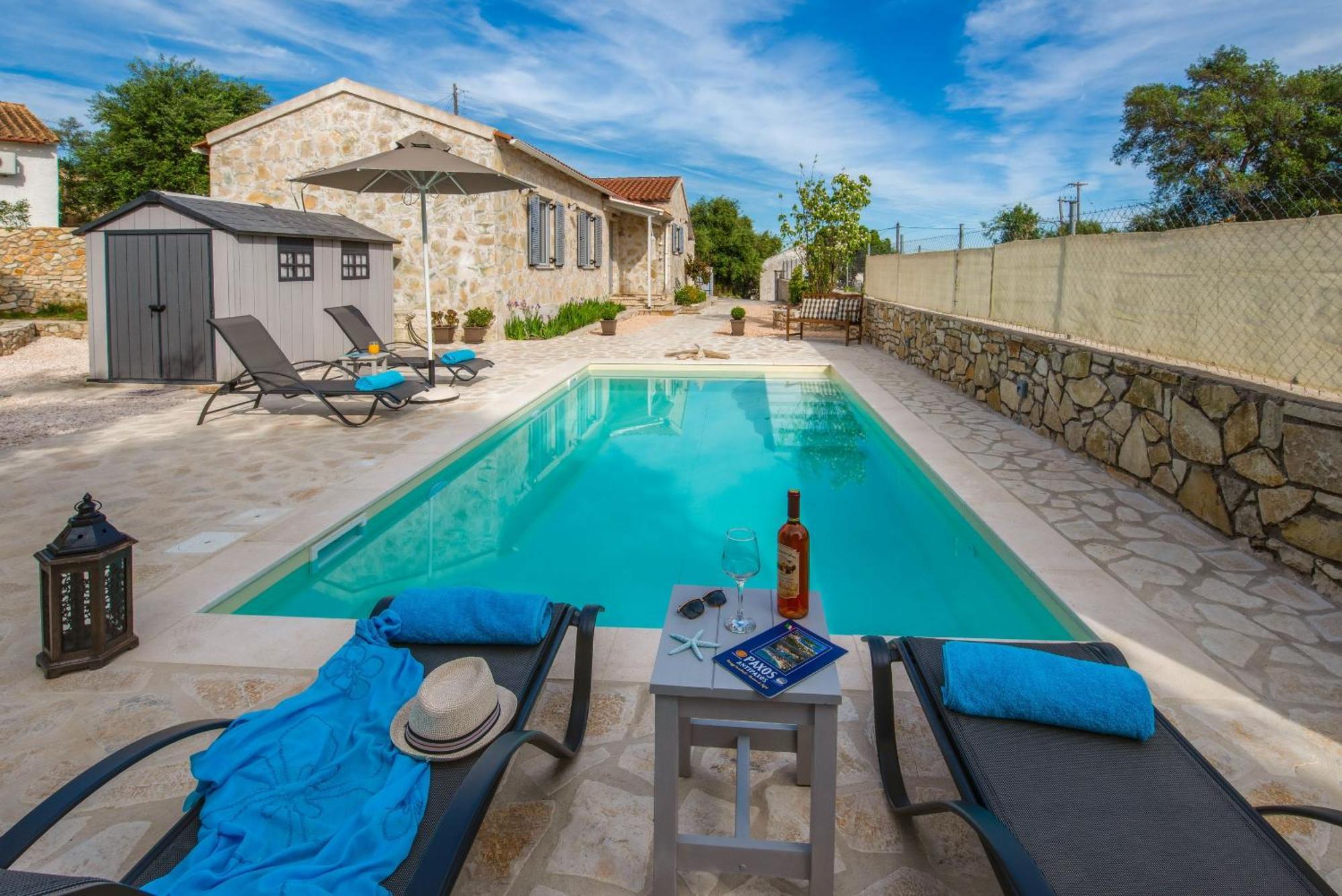 Villa Labovitsa Vlachopoulatika Ngoại thất bức ảnh